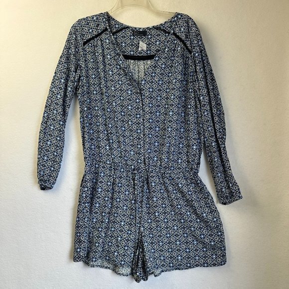 Gap Romper women L one piece long sleeve Blue & White geometric drawstring NWT - Picture 1 of 5